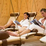 Landgasthof Leopoldhof Guest house