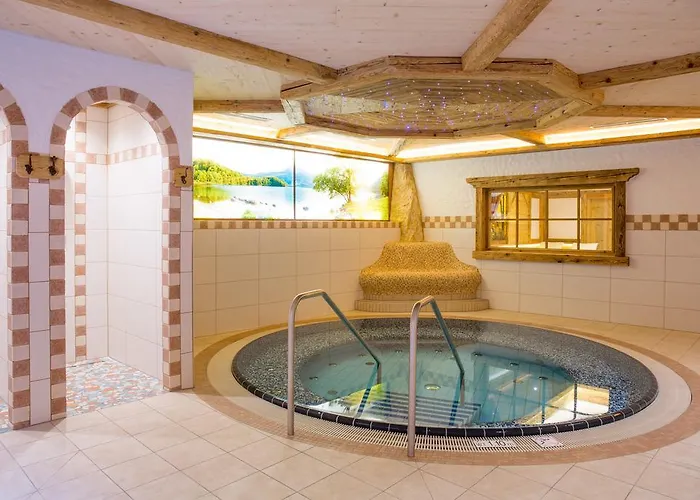 Landgasthof Leopoldhof بيت ضيافة Saint Wolfgang